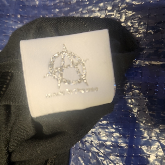 Sold - Picture 5 of 6